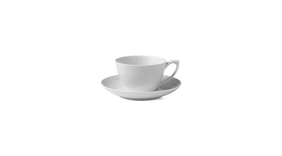 Royal Copenhagen 1017383_WHITE_FLUTED_CUP_&_SAUCER_TEA_28CL_01